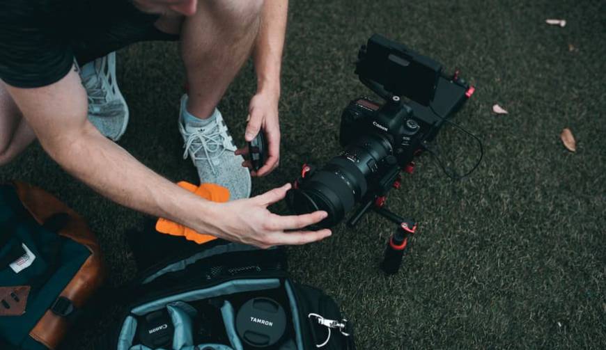 色彩心理学×动态美学，铁东区产品视频拍摄公司唤醒感官冲击力